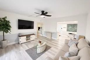 209 SE 6th St, Boynton Beach, FL 33435 - Photo 2