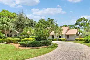 6245 SE Mariner Sands Dr, Stuart, FL 34997 - Photo 4