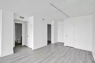 2841 NE 163rd Street #1111, North Miami Beach, FL 33160 - Photo 6