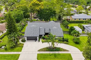 13972 Ishnala Cir, Wellington, FL 33414 - Photo 4