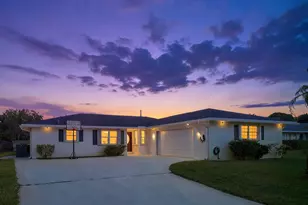 441 SW Curry St, Port Saint Lucie, FL 34983 - Photo 2