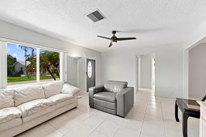 7104 NW 70th Court, Tamarac, FL 33321 - Photo 8