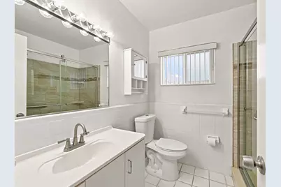 7104 NW 70th Court, Tamarac, FL 33321 - Photo 24