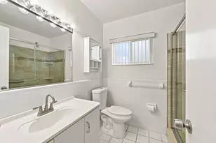 7104 NW 70th Ct, Tamarac, FL 33321 - Photo 24