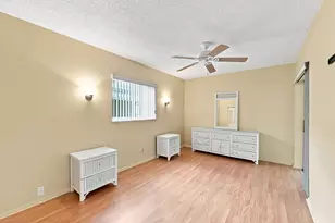 7104 NW 70th Ct, Tamarac, FL 33321 - Photo 20