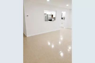 330 W 22nd Court, Riviera Beach, FL 33404 - Photo 2