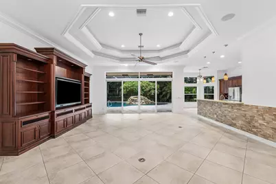 10582 Whitewind Circle, Boynton Beach, FL 33473 - Photo 4