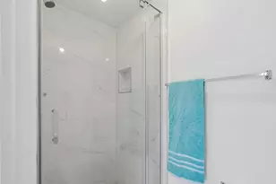 167 Riviera Cir, Weston, FL 33326 - Photo 24