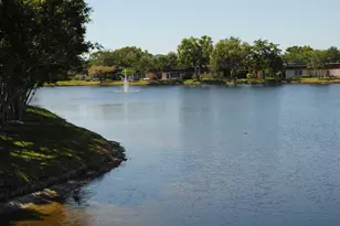 615 Laconia Cir, Greenacres, FL 33467 - Photo 30