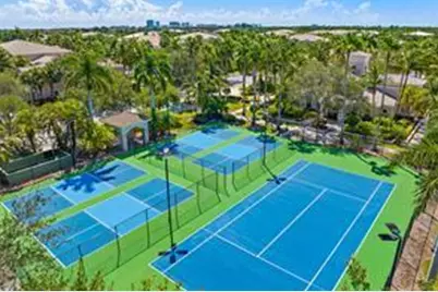 2807 Veronia Drive #108, Palm Beach Gardens, FL 33410 - Photo 10