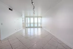 105 Lake Emerald Dr, Oakland Park, FL 33309 - Photo 18