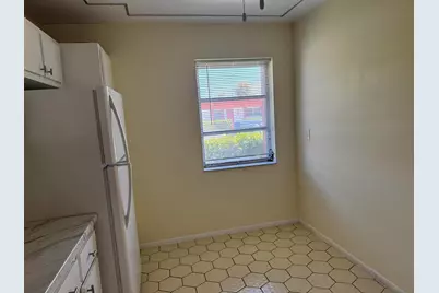 5800 Fernley Drive W #17, West Palm Beach, FL 33415 - Photo 6