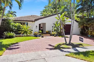 1230 Taylor St, Hollywood, FL 33019 - Photo 2
