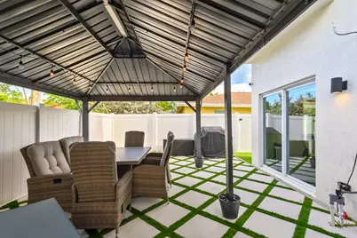 460 NW 27th Avenue, Pompano Beach, FL 33069 - Photo 44