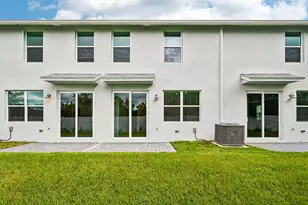 658 Salisbury Cir, Fort Pierce, FL 34982 - Photo 30