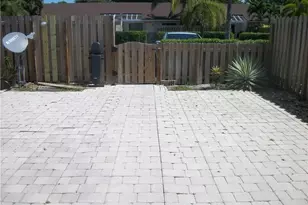 4953 E Lakes Dr, Deerfield Beach, FL 33064 - Photo 2