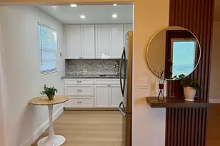 402 Brighton J, Boca Raton, FL 33434 - Photo 8
