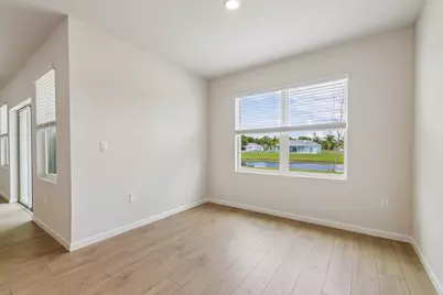 699 SE Delancey Lane, Port Saint Lucie, FL 34984 - Photo 4