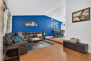 8751 NW 19th St, Coral Springs, FL 33071 - Photo 2