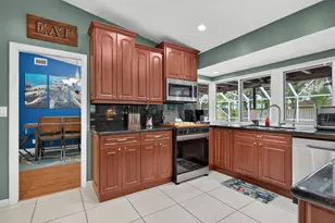 8751 NW 19th St, Coral Springs, FL 33071 - Photo 8