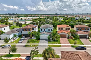 16210 Sandy Shore Dr, The Acreage, FL 33470 - Photo 2
