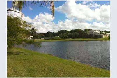 824 Savannah Falls Drive, Weston, FL 33327 - Photo 2