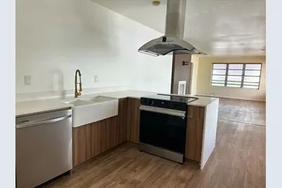 913 N B Street, Lake Worth Beach, FL 33460 - Photo 2
