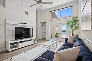 12538 Westhampton Cir, Wellington, FL 33414 - Photo 2