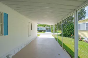 44 Village Ln, Jensen Beach, FL 34957 - Photo 10