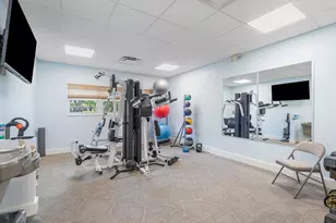911 Gardenia Dr, Delray Beach, FL 33483 - Photo 40