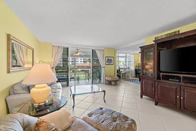 911 Gardenia Drive #249, Delray Beach, FL 33483 - Photo 12