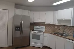 2 Greenway Village N, Royal Palm Beach, FL 33411 - Photo 6