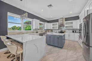 7082 Aliso Ave, West Palm Beach, FL 33413 - Photo 8