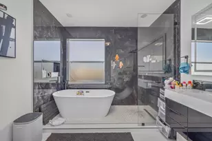 7082 Aliso Ave, West Palm Beach, FL 33413 - Photo 20