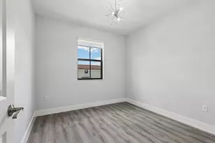 3567 W 110th Terrace, Hialeah, FL 33018 - Photo 20