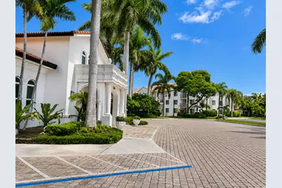 106 Villa Circle #106, Boynton Beach, FL 33435 - Photo 2