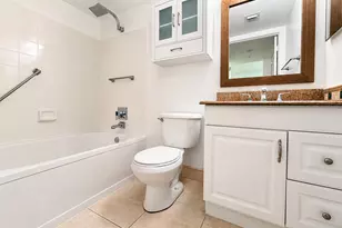106 Villa Cir, Boynton Beach, FL 33435 - Photo 10