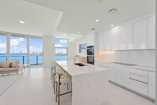 220 Lake Shore Dr, Lake Park, FL 33403 - Photo 2
