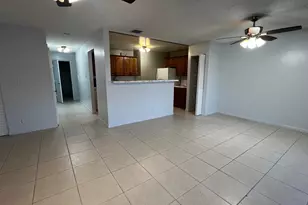 3211 SW 1st St, Deerfield Beach, FL 33442 - Photo 2