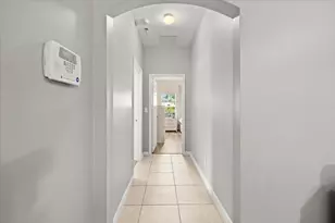 917 14th St, West Palm Beach, FL 33401 - Photo 18