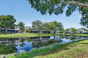 1971 Discovery Cir E, Deerfield Beach, FL 33442 - Photo 26