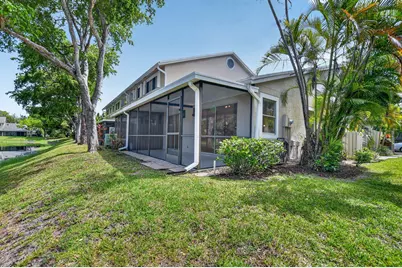 1971 Discovery Circle E, Deerfield Beach, FL 33442 - Photo 26
