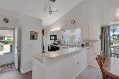 1828 Aynsley Way #1, Vero Beach, FL 32966 - Photo 8