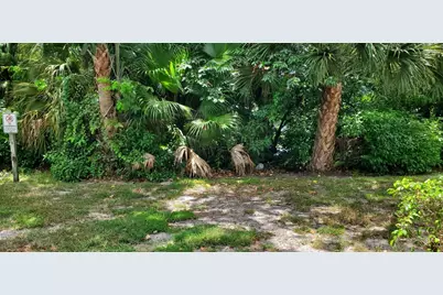 2303 N Congress Avenue, Boynton Beach, FL 33426 - Photo 2
