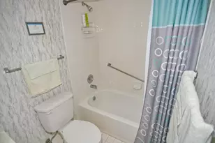 7553 Trent Dr, Tamarac, FL 33321 - Photo 30