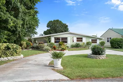 2330 SE Madison Street, Stuart, FL 34997 - Photo 6
