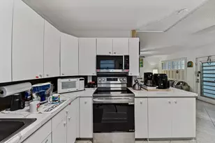4001 Upminster J, Deerfield Beach, FL 33442 - Photo 4