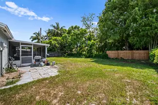 6296 Carthage Cir N, Greenacres, FL 33463 - Photo 18