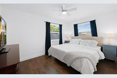 238 SW 10th Avenue, Delray Beach, FL 33444 - Photo 14