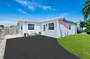 238 SW 10th Ave, Delray Beach, FL 33444 - Photo 22